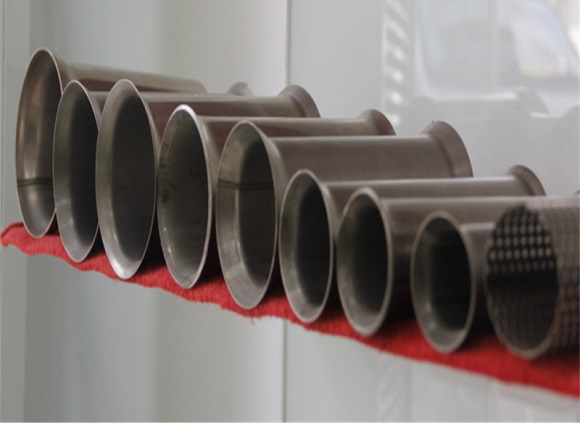 不锈钢圆管如何扩口的