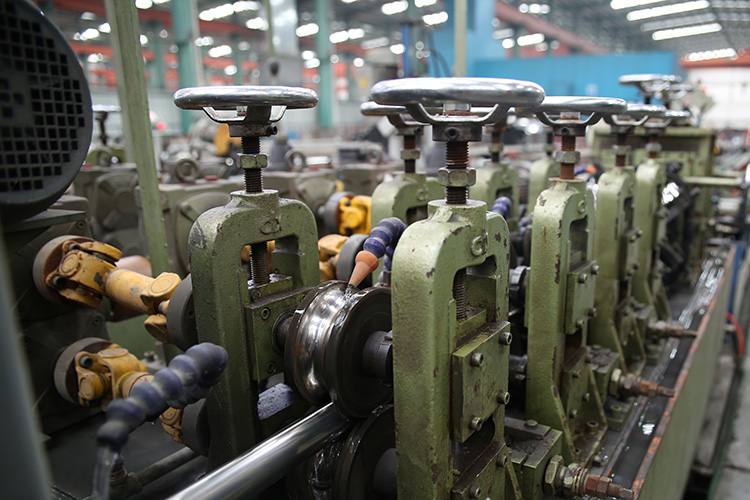 不锈钢花纹管 不锈钢花纹管